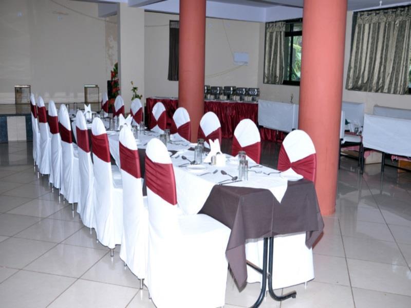 Hotel Rajsangam International Badami Bagian luar foto