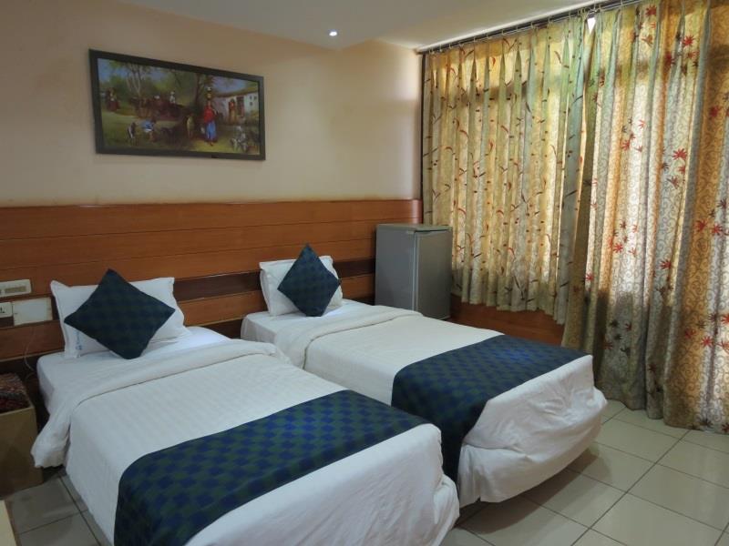 Hotel Rajsangam International Badami Bagian luar foto